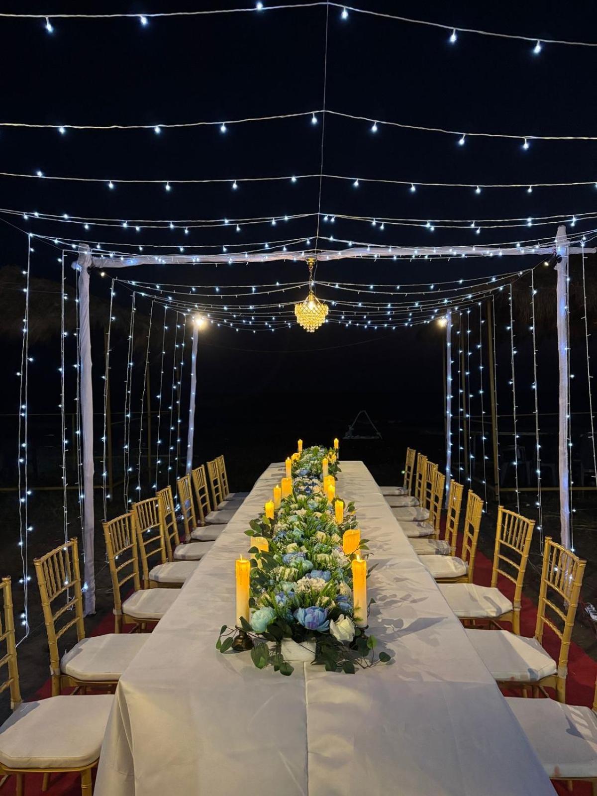 Sea Royal Rooms And Cafe Virar Ngoại thất bức ảnh